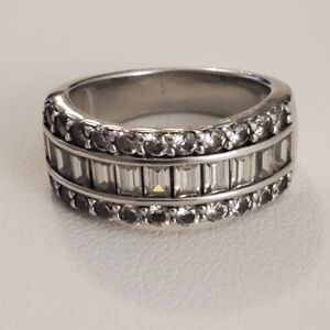 Sterling silver Cz ring